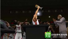 上演全明星對決《NBA2K17》iOS版新年福利發(fā)送