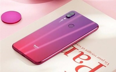 盧偉冰點(diǎn)贊Redmi Note 7出貨量/銷量成績：讓我嘚瑟下