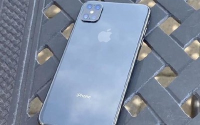 實(shí)錘了？疑似iPhone 12 Pro無(wú)劉海真機(jī)諜照首次曝光